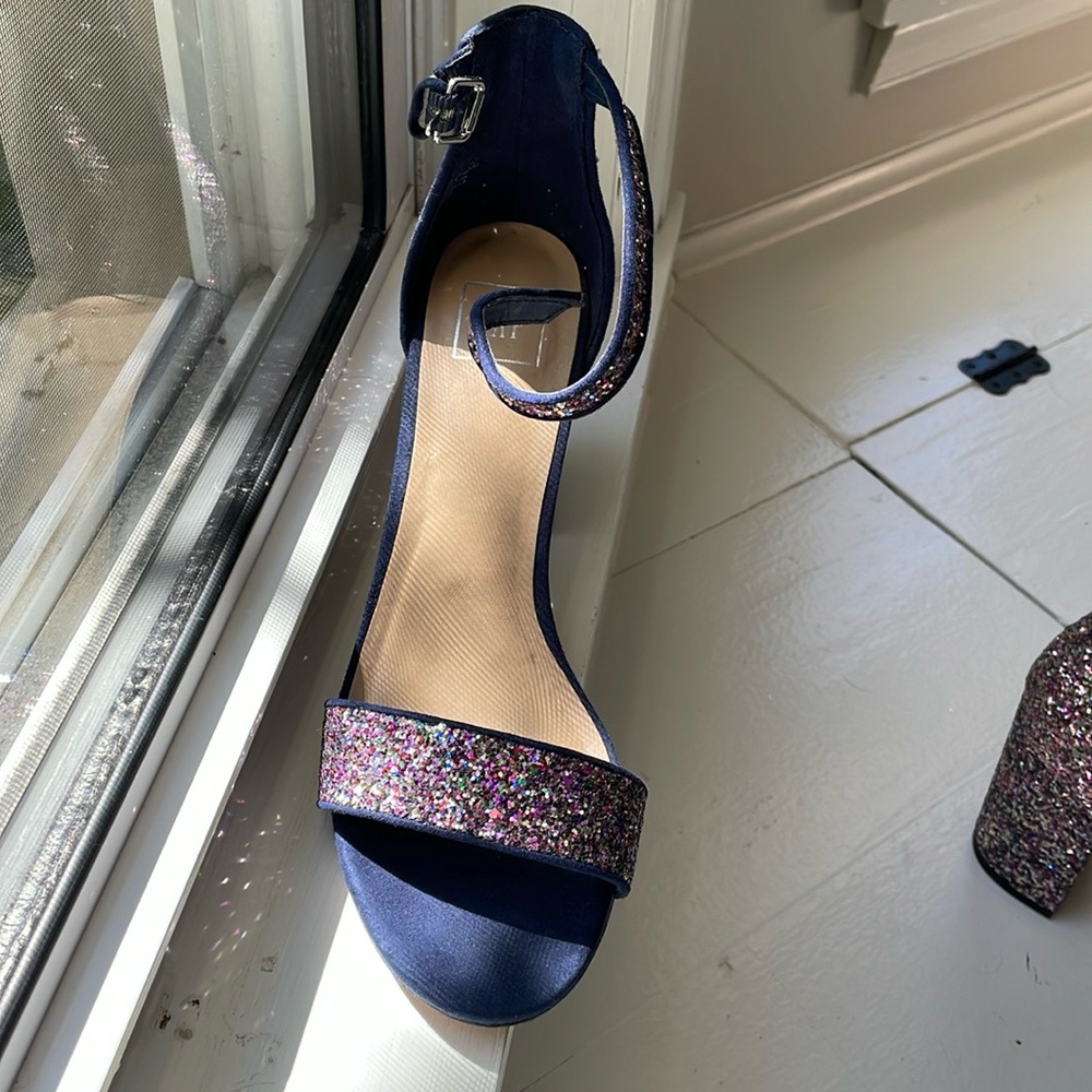 Vintage 2000’s Sz 9 gap ladies sparkle heals